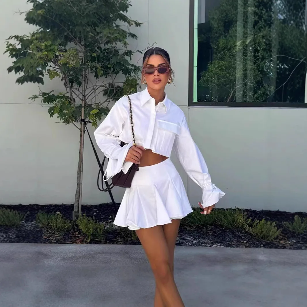 2025 new fashion suit women's white long-sleeved shirt skirt ruffle edge short skirt two-piece set
2025 new fashion suit women's white long-sleeved shirt skirt ruffle edge short skirt two-piece set