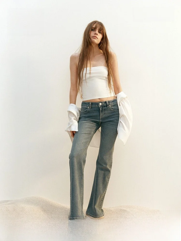 Low Waist Bell Bottom Jeans Women's Summer New Arrival H&M Standard Fit Stretch Cotton Polyester Blend Comfortable Pants
Low Waist Bell Bottom Jeans Women's Summer New Arrival H&M Standard Fit Stretch Cotton Polyester Blend Comfortable Pants
