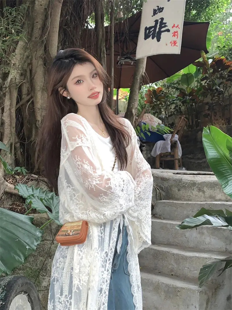 Women French Crochet Lace Cover-Up Mid-Length Resort Shirt Boho Summer Sun Defend Beachwear & Air-Conditioning Essential Coat
Women French Crochet Lace Cover-Up Mid-Length Resort Shirt Boho Summer Sun Defend Beachwear & Air-Conditioning Essential Coat