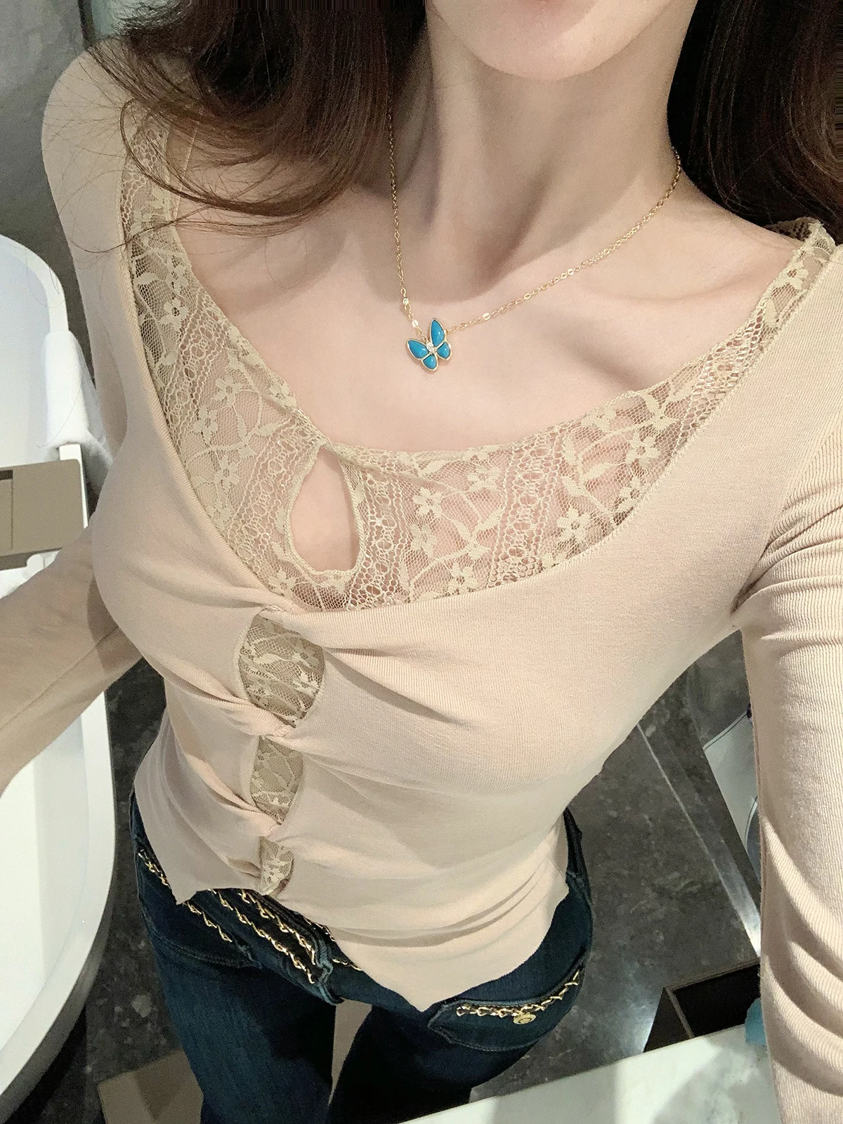 Сексуальный вязаный топ с кружевными вставками для женщин, весенняя мода Pure Desire 2026, новинка, повседневный, с длинным рукавом, стандартный крой, для девушек
Сексуальный вязаный топ с кружевными вставками для женщин, весенняя мода Pure Desire 2026, новинка, повседневный, с длинным рукавом, стандартный крой, для девушек