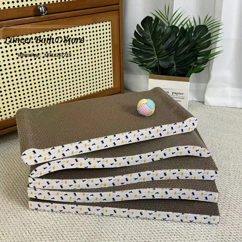 Strictly selected cat scratching board integrated corrugated paper grinding claw cat supplies, a large number of large thickened
Strictly selected cat scratching board integrated corrugated paper grinding claw cat supplies, a large number of large thickened