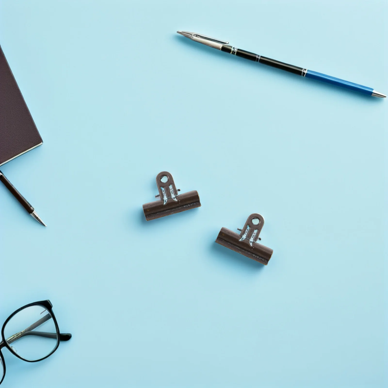 5Pcs Retro Photo Clips 48Mm Iron Binder Clips for Photos Paper Holder Clamps Office Memo Holders Craft Display Fasteners
5Pcs Retro Photo Clips 48Mm Iron Binder Clips for Photos Paper Holder Clamps Office Memo Holders Craft Display Fasteners