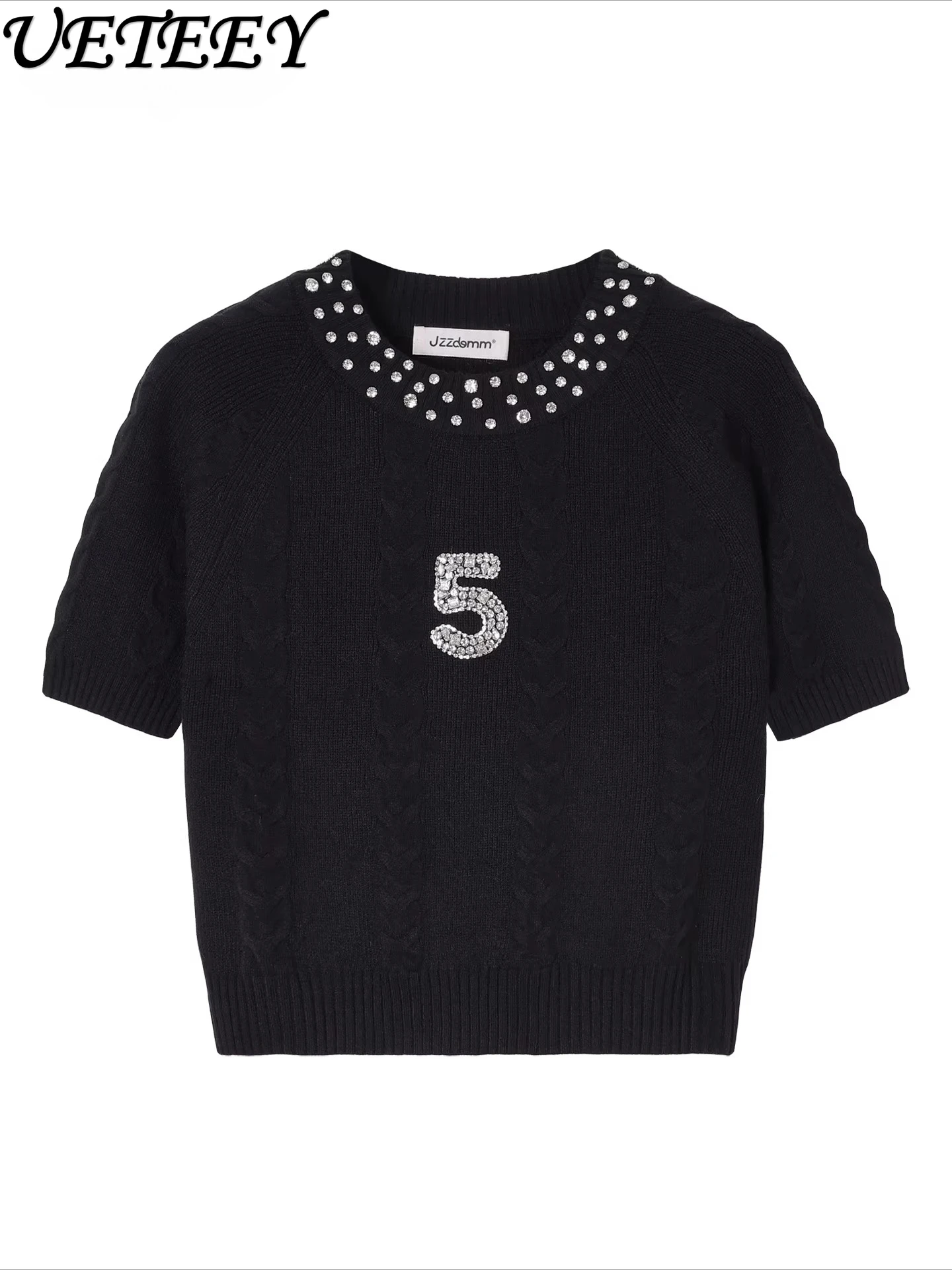 Новая женская трикотажная футболка с коротким рукавом и бисером, весна 2026: модный универсальный облегающий топ с круглым вырезом
Новая женская трикотажная футболка с коротким рукавом и бисером, весна 2026: модный универсальный облегающий топ с круглым вырезом