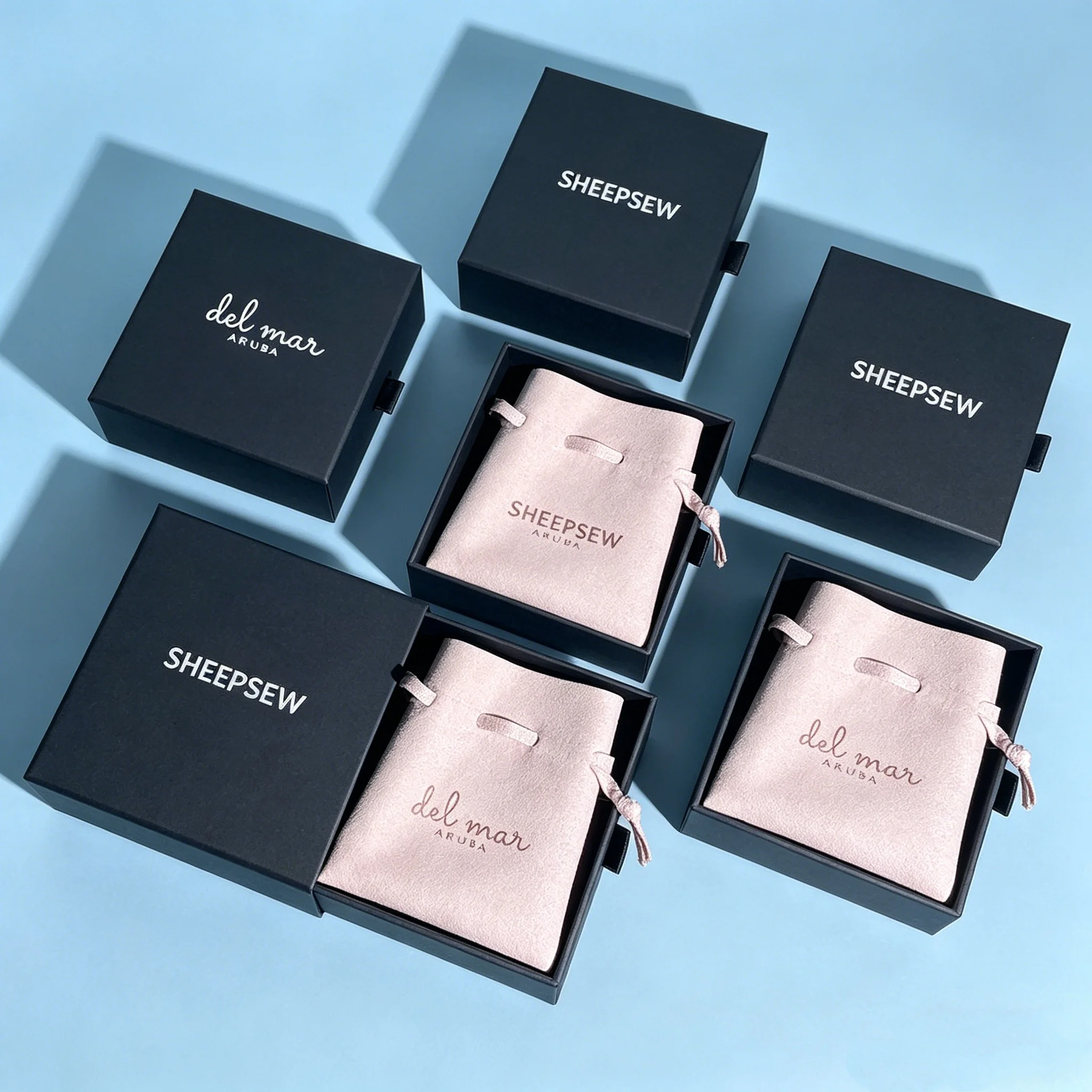 SheepSew Wholesale Custom Logo Black Jewelry Box & Pouch Set | Luxury Small Paper Cardboard Packaging Case for Rings Necklaces |
SheepSew Wholesale Custom Logo Black Jewelry Box & Pouch Set | Luxury Small Paper Cardboard Packaging Case for Rings Necklaces |