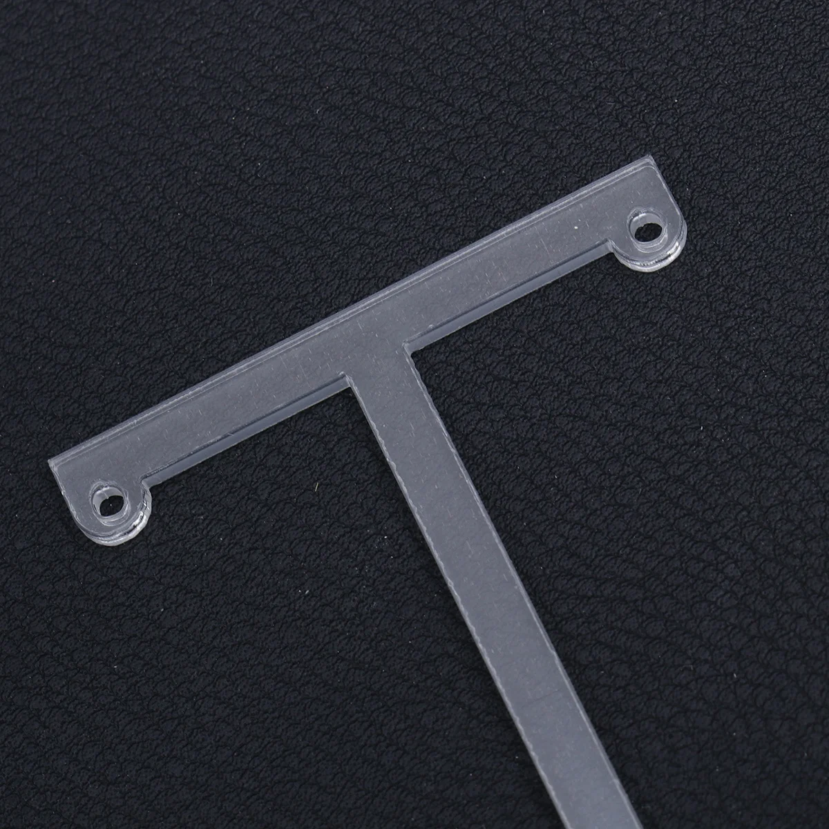 3Pcs Acrylic Earrings Stand Holder T Shape Jewelry Display Stand Organzier for Studs Brackets Keys Thin Design Rack
3Pcs Acrylic Earrings Stand Holder T Shape Jewelry Display Stand Organzier for Studs Brackets Keys Thin Design Rack