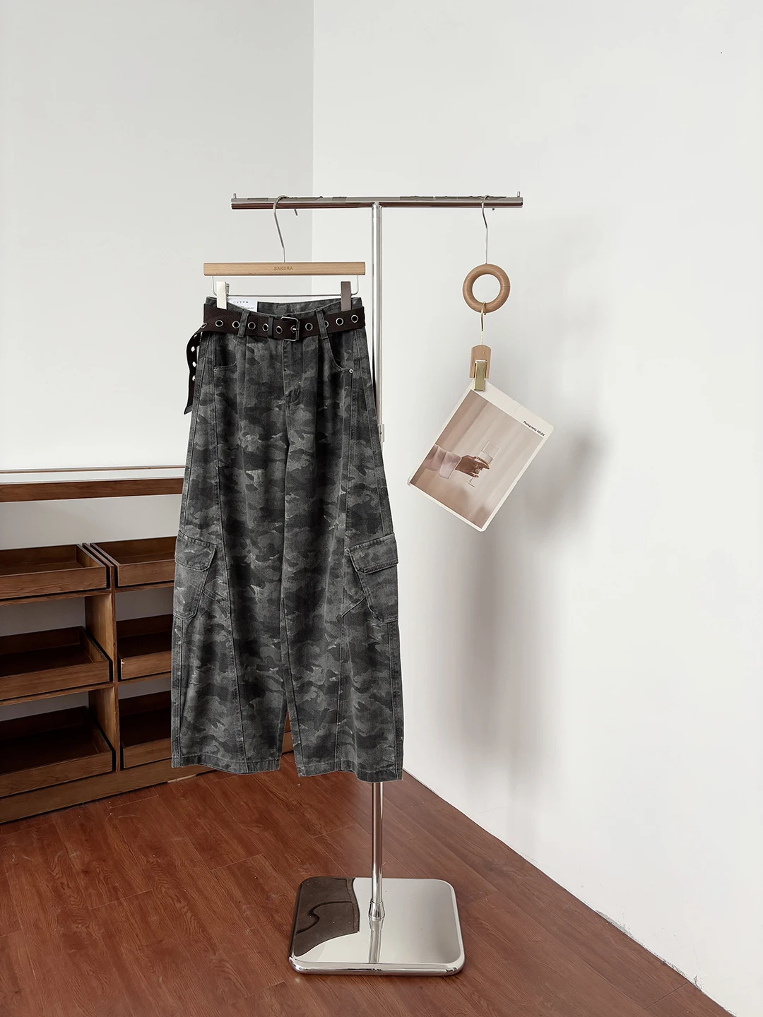 High Waist Camouflage Workwear Wide Leg Pants Women's Summer 2026 New American Retro Slimming Versatile Knife Jeans
High Waist Camouflage Workwear Wide Leg Pants Women's Summer 2026 New American Retro Slimming Versatile Knife Jeans