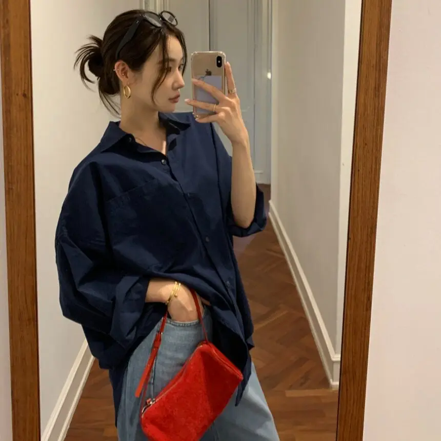 Повседневная свободная женская рубашка Dongda Gate с однорядной застежкой на пуговицах, универсальная, из хлопка, с длинным рукавом, для делового и повседневного стиля, весна
Повседневная свободная женская рубашка Dongda Gate с однорядной застежкой на пуговицах, универсальная, из хлопка, с длинным рукавом, для делового и повседневного стиля, весна