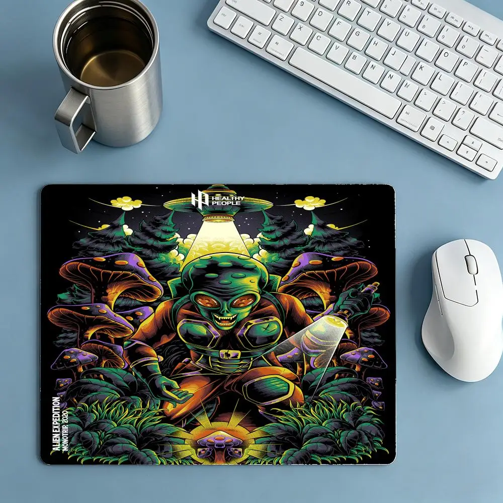 Tattoo Snake Emblem Gaming Mouse Pad, Stitched Edge Non‑Slip Large Desk Mat
Tattoo Snake Emblem Gaming Mouse Pad, Stitched Edge Non‑Slip Large Desk Mat