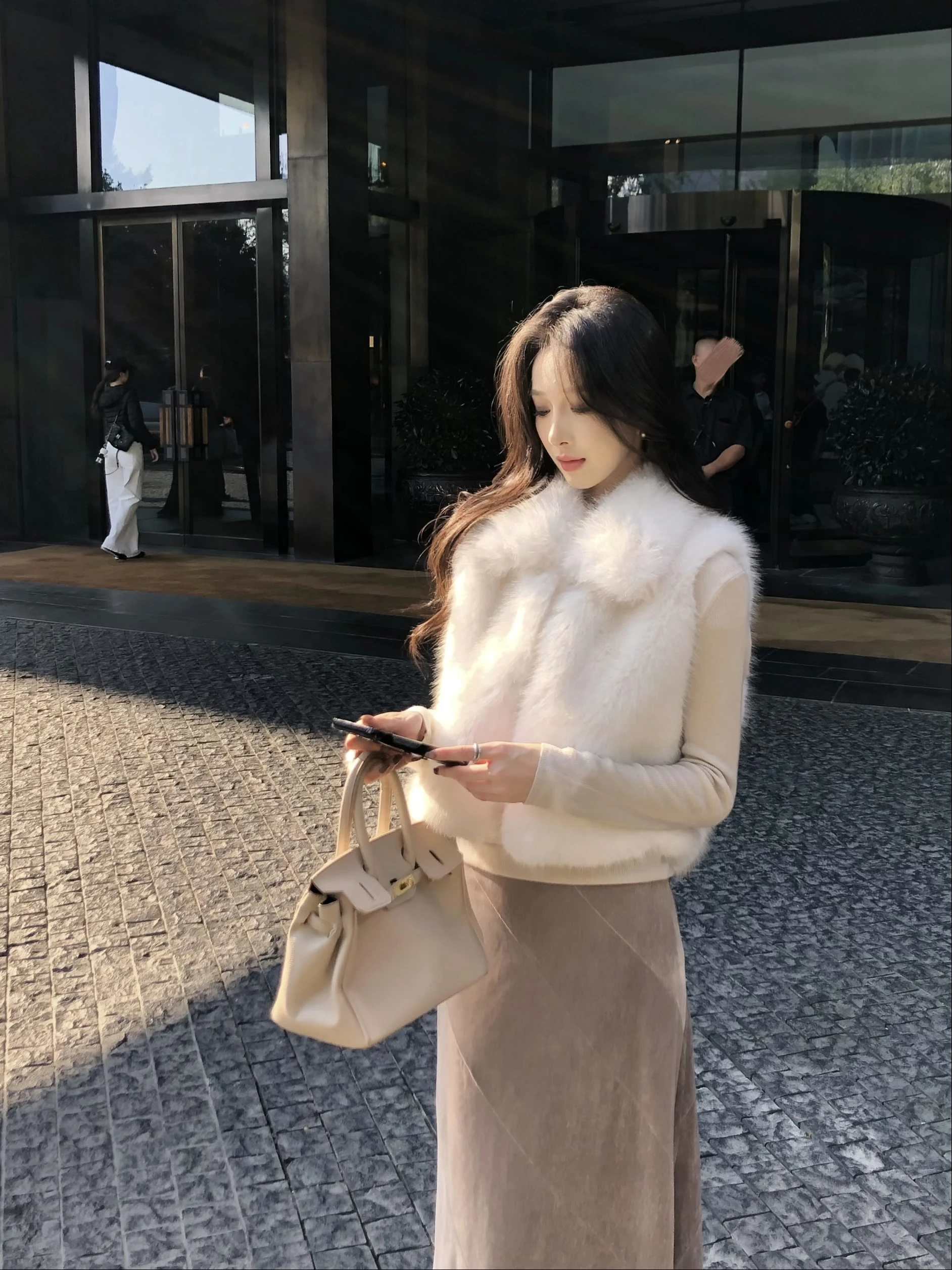 Eco-Friendly ort Fem Jaet White Collar Furry Vest Casual Sle Stand Version Island Sunray BO-JD25045 for Women
Eco-Friendly ort Fem Jaet White Collar Furry Vest Casual Sle Stand Version Island Sunray BO-JD25045 for Women