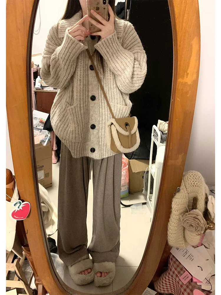 Женский вязаный свитер Long Sve High Collar Casual Sle Korean Lazy Faion Versatile f High Collar Long Sve Knitw...
Женский вязаный свитер Long Sve High Collar Casual Sle Korean Lazy Faion Versatile f High Collar Long Sve Knitw...