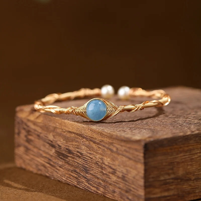 2024 New Natural Stone Aquarine Stainless Steel Cuff Bracelet 18k Gold Plated Waterproof Fashion Women Party Charm Jewelry
2024 New Natural Stone Aquarine Stainless Steel Cuff Bracelet 18k Gold Plated Waterproof Fashion Women Party Charm Jewelry