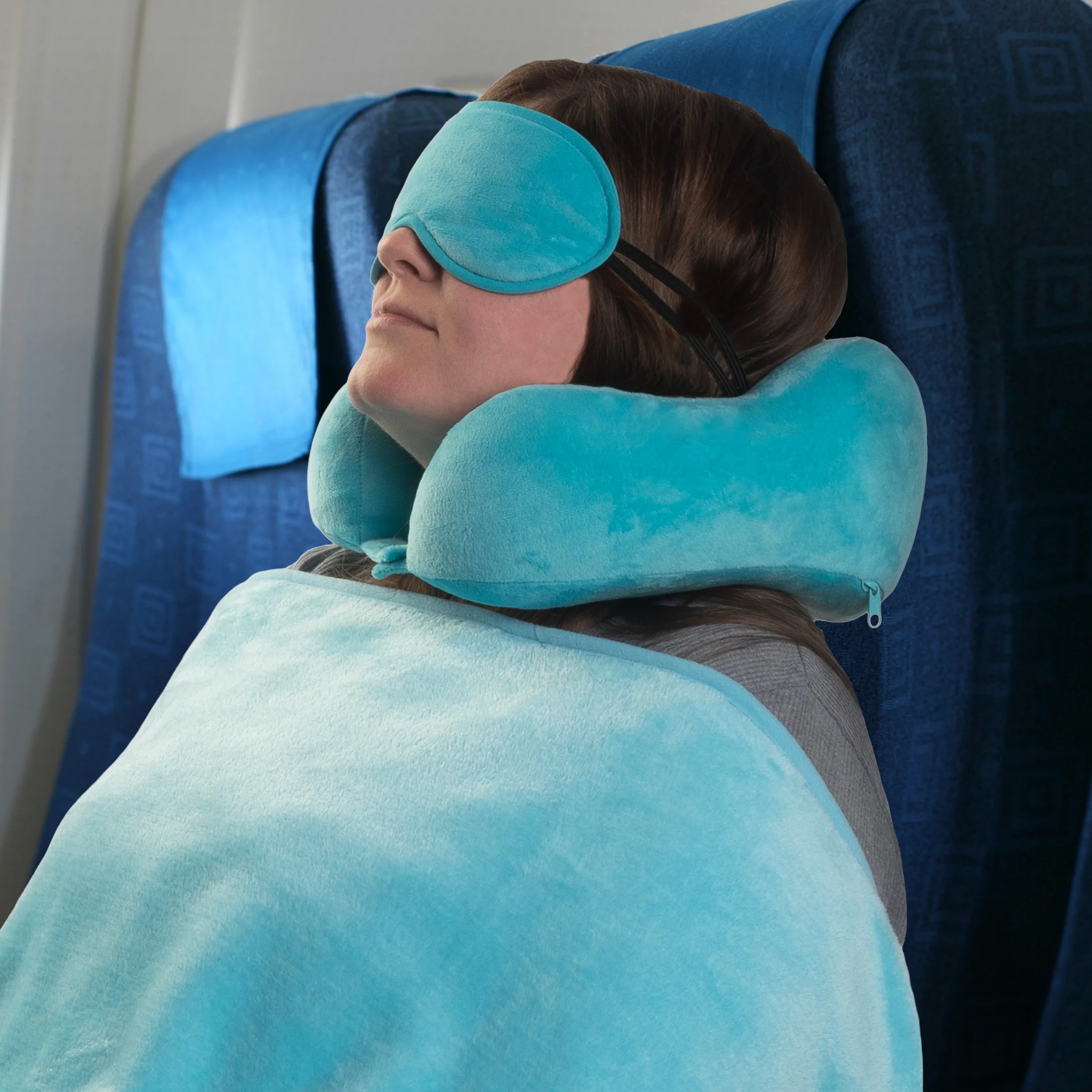 11-inch travel neck pillow set with fleece blanket and eye mask for comfort on the go
11-inch travel neck pillow set with fleece blanket and eye mask for comfort on the go