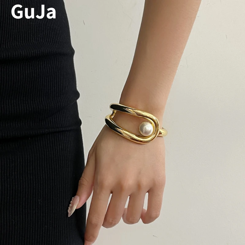Fashion Jewelry Cool Temperament Bead With Metal Bracelets For Women Gifts Pretty Design Accessories 2024 Trend New Hot Sale
Fashion Jewelry Cool Temperament Bead With Metal Bracelets For Women Gifts Pretty Design Accessories 2024 Trend New Hot Sale