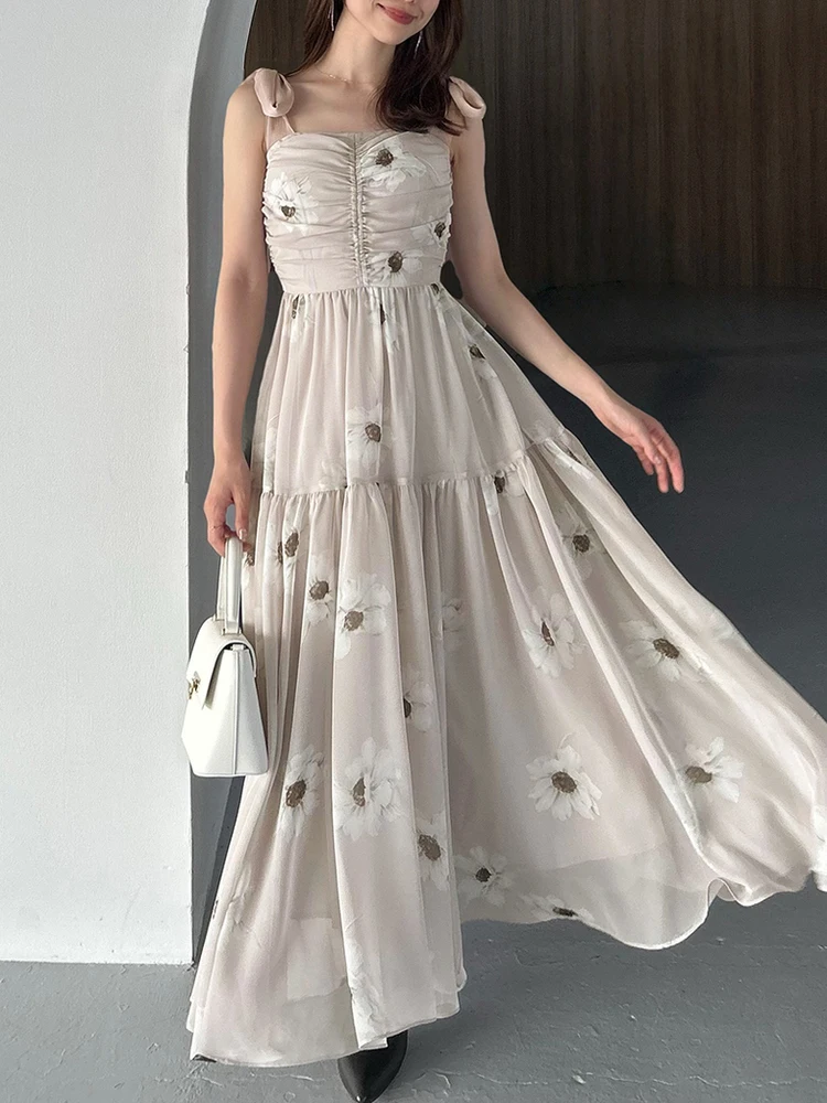 Sweet Knot Shoulder Strap Floral Print Halter Dress Japanese Style New Autumn Winter Ladies Fairy Skirt Polyester F...
Sweet Knot Shoulder Strap Floral Print Halter Dress Japanese Style New Autumn Winter Ladies Fairy Skirt Polyester F...