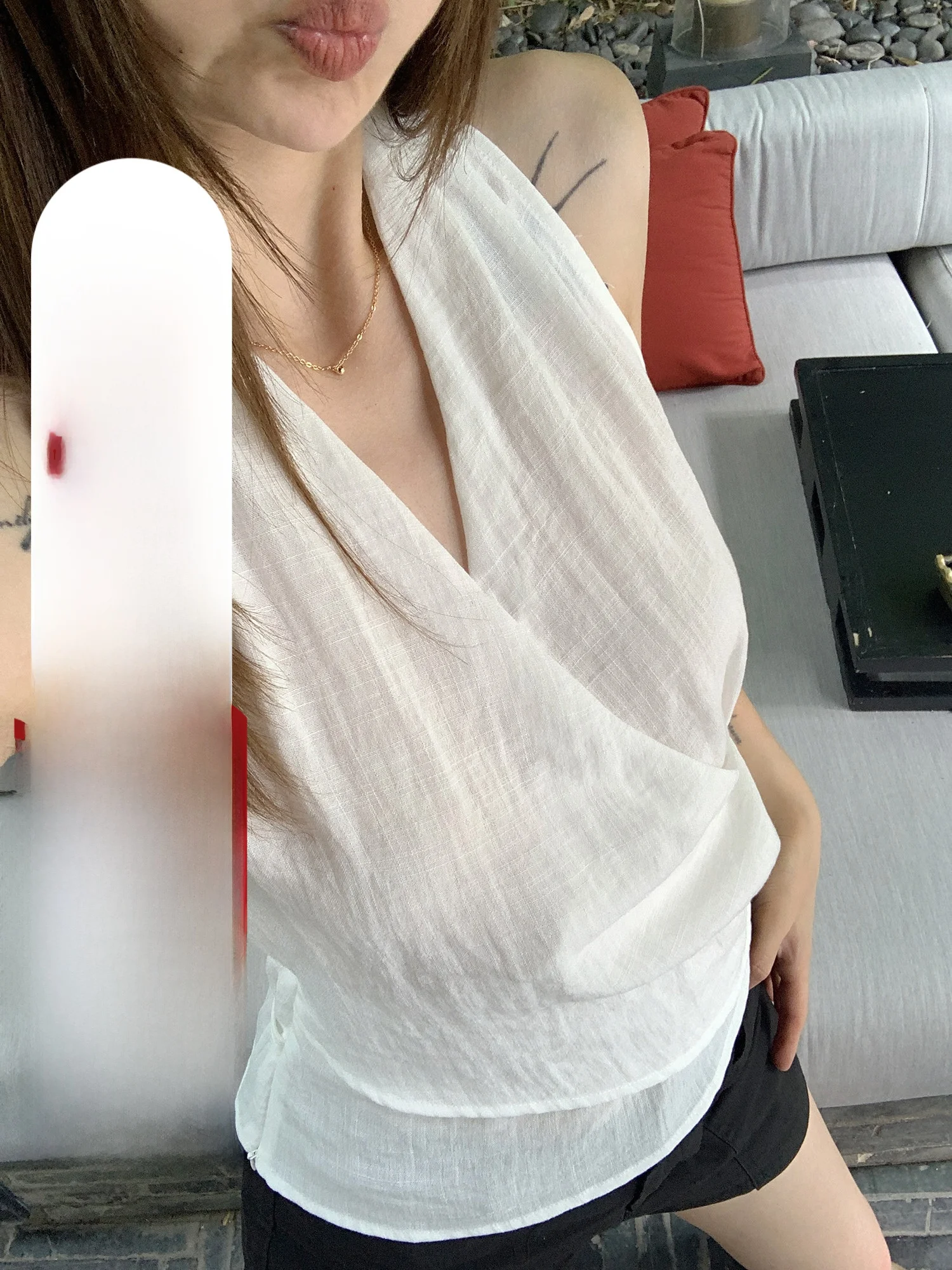 Синий дизайнерский топ с V-образным вырезом и перекрестными бретелями, женский летний тонкий дышащий универсальный облегающий топ, удобный лонгслив с круглым вырезом
Синий дизайнерский топ с V-образным вырезом и перекрестными бретелями, женский летний тонкий дышащий универсальный облегающий топ, удобный лонгслив с круглым вырезом