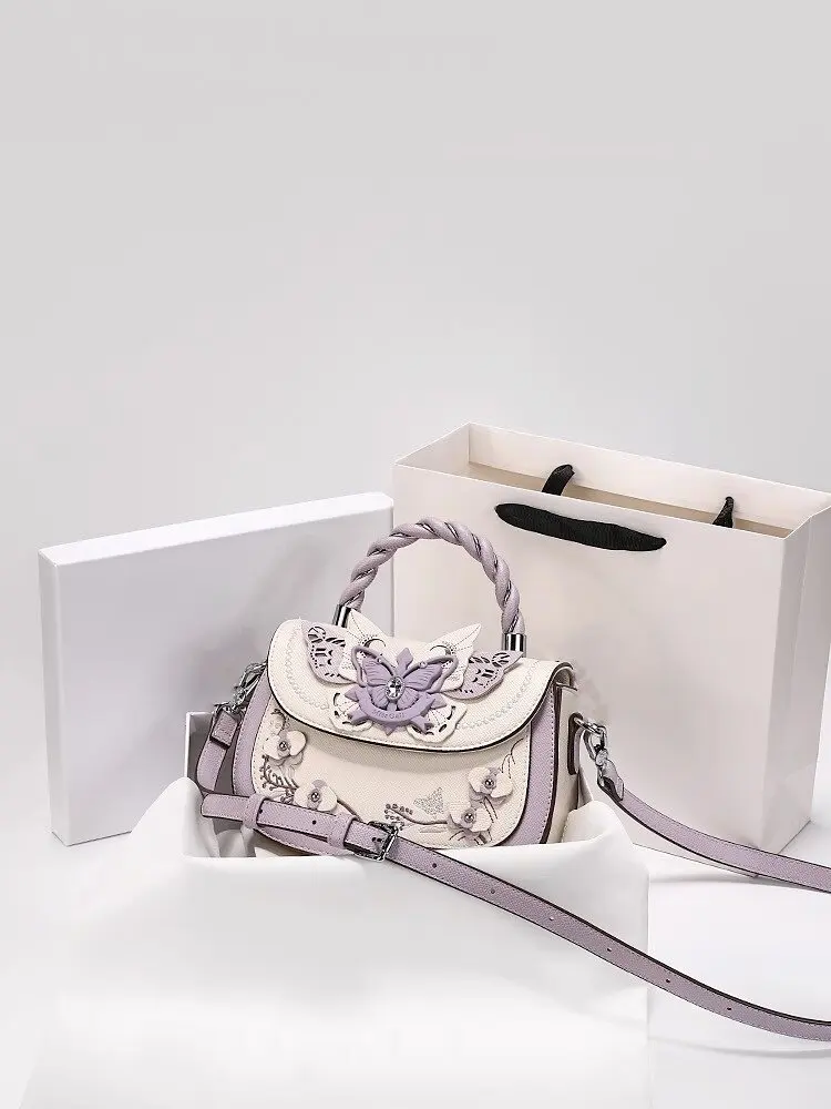 Luxury and Elegant Handheld Saddle Bag with Delicate Embroidery and Beautiful Butterfly 2026 Women's New Fashion Crossbody Bag
Luxury and Elegant Handheld Saddle Bag with Delicate Embroidery and Beautiful Butterfly 2026 Women's New Fashion Crossbody Bag