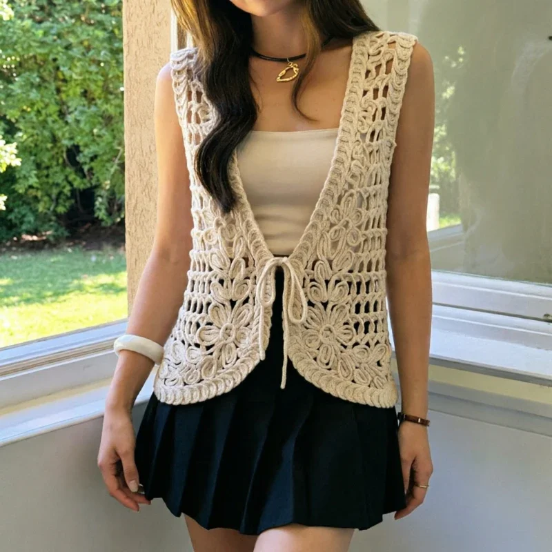 Tie Front Crochet Long Vest for Women Hollow-out Open Stitch Sleeveless Knitted Waistcoat Tie-up Summer Beah Cover-up Boho Retro
Tie Front Crochet Long Vest for Women Hollow-out Open Stitch Sleeveless Knitted Waistcoat Tie-up Summer Beah Cover-up Boho Retro