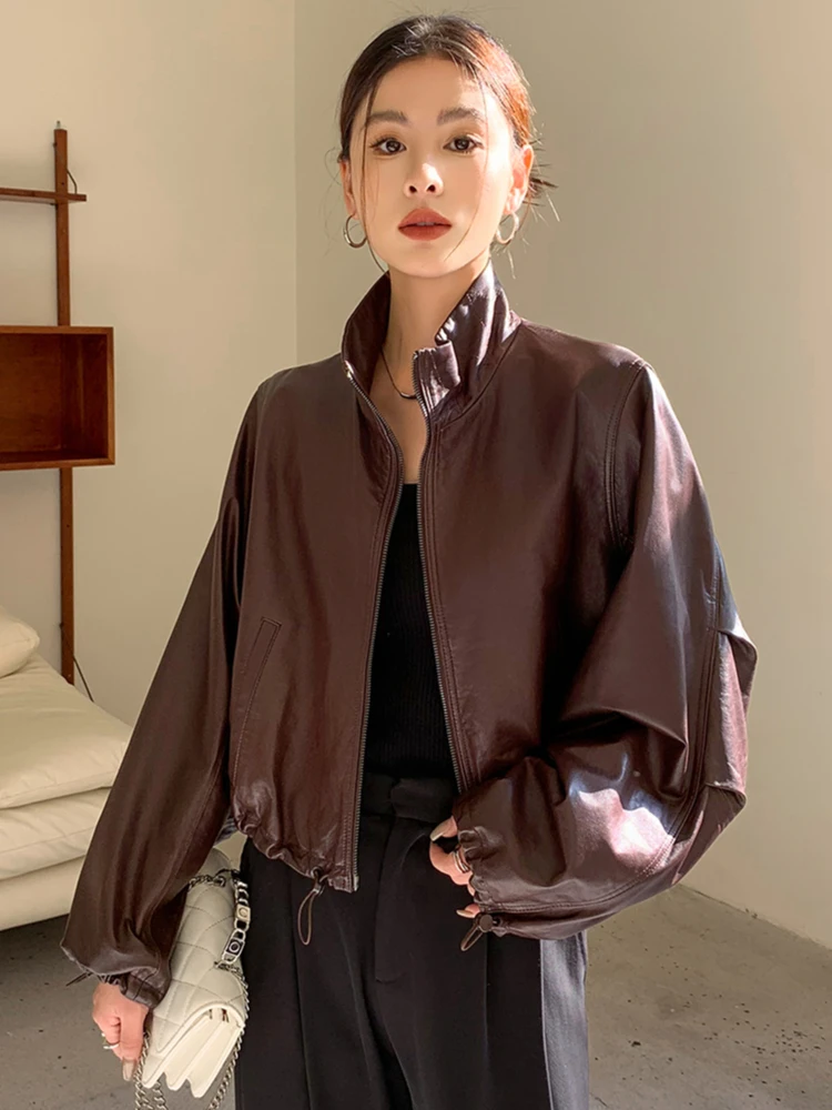 Casual Short Genuine Leather Motorcycle Jackets for Women Simple Double Zipper Stand Collar Solid Soft Real Sheepskin Coat
Casual Short Genuine Leather Motorcycle Jackets for Women Simple Double Zipper Stand Collar Solid Soft Real Sheepskin Coat