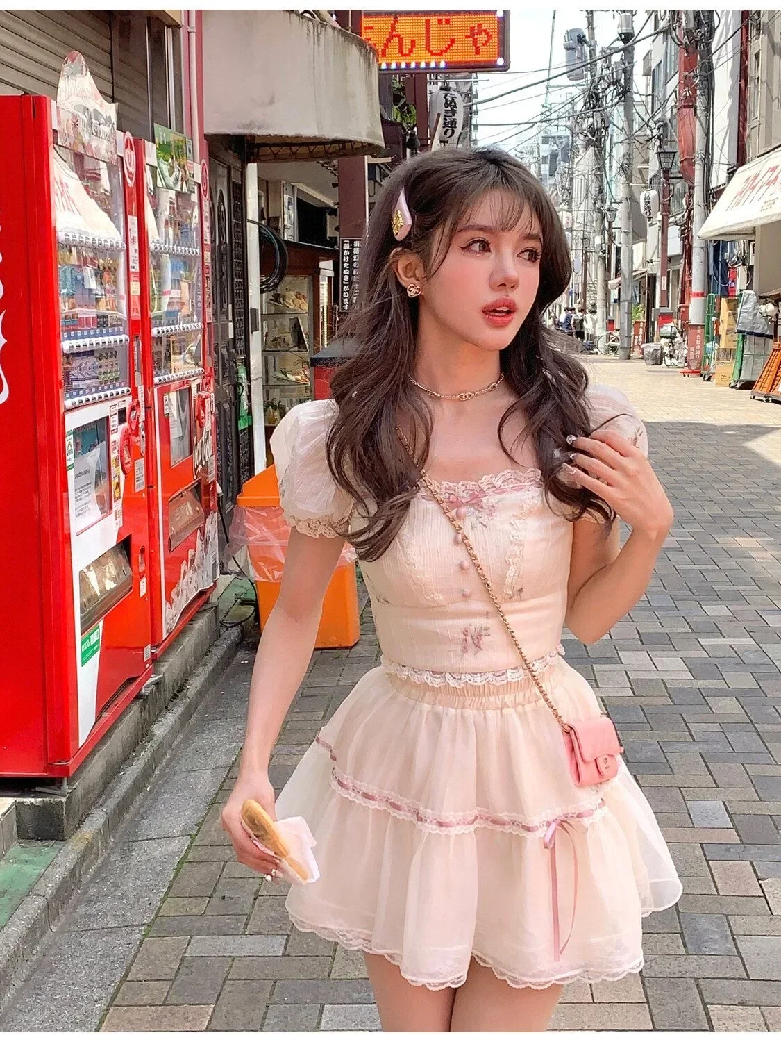 Sweet Square Neck 2 Piece Dress Set Women 2024 Summer Short Sleeve Y2k Crop Tops + Casual Mini Skirt Korean Fashion Female Suit
Sweet Square Neck 2 Piece Dress Set Women 2024 Summer Short Sleeve Y2k Crop Tops + Casual Mini Skirt Korean Fashion Female Suit