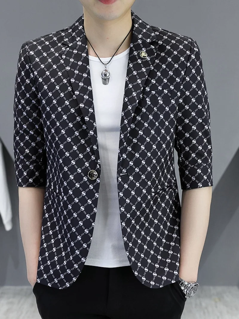 Весенний тонкий мужской костюм с коротким рукавом, повседневный легкий корейский модный молодежный пиджак с коротким рукавом
Весенний тонкий мужской костюм с коротким рукавом, повседневный легкий корейский модный молодежный пиджак с коротким рукавом