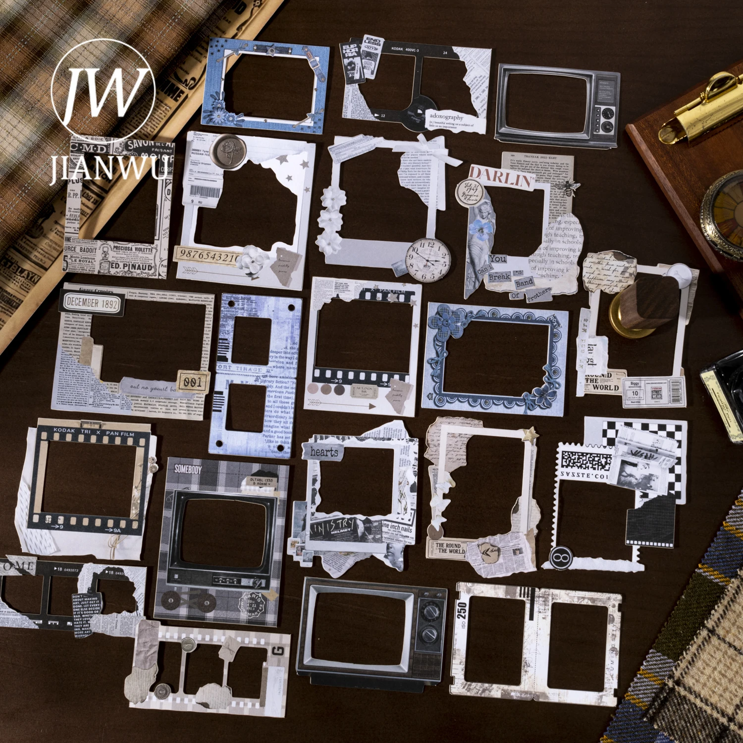 JIANWU Time Ferment in Photo Frame Series Vintage Film Border Landscape Material Collage Sticker Creative Journal Stationery
JIANWU Time Ferment in Photo Frame Series Vintage Film Border Landscape Material Collage Sticker Creative Journal Stationery