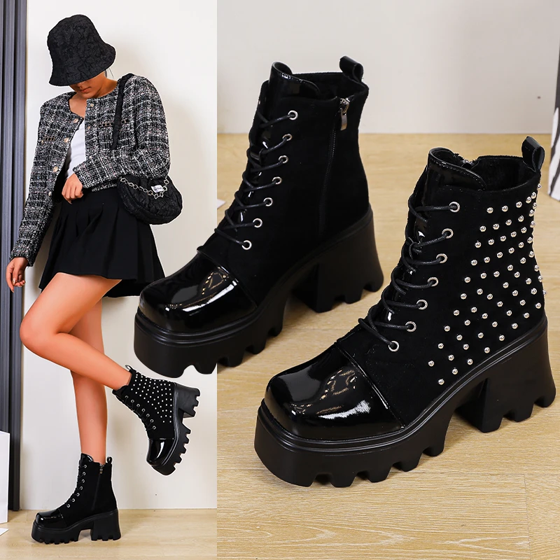 Thick-heeled Non-slip Wear-resistant and Slim-featured Lace-up Fashion Boots Women's New Fashion Boots In Autumn and Winter 2022
Thick-heeled Non-slip Wear-resistant and Slim-featured Lace-up Fashion Boots Women's New Fashion Boots In Autumn and Winter 2022