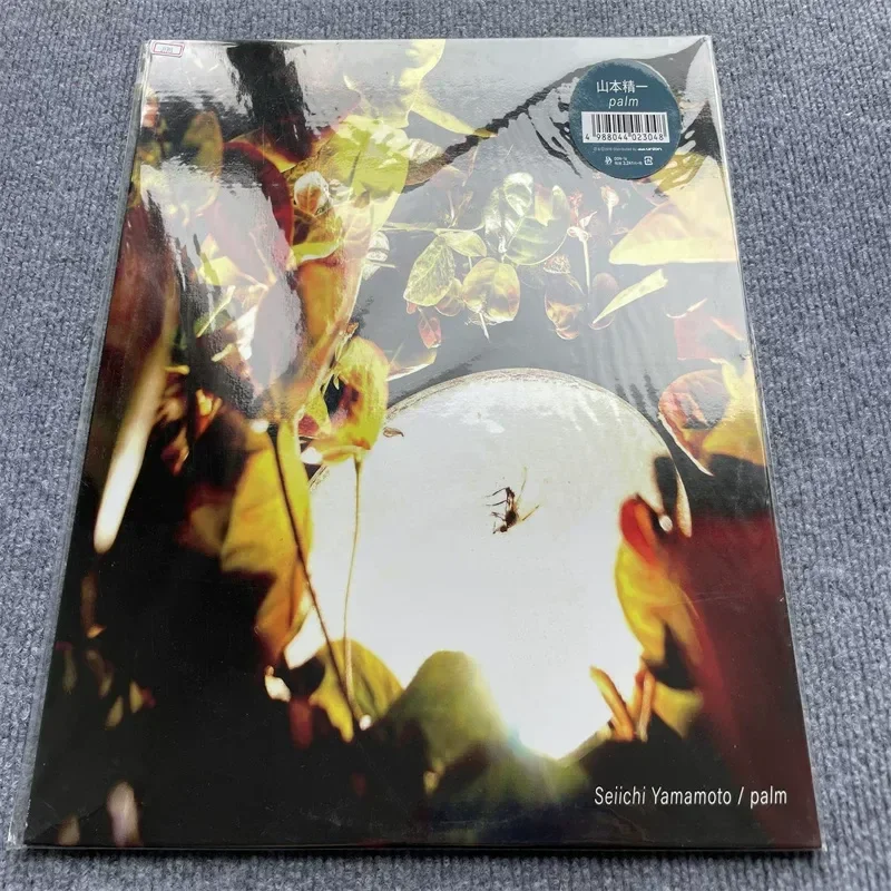 Vinyl Record for Seiichi Yamamoto Palm 12 inch
Vinyl Record for Seiichi Yamamoto Palm 12 inch