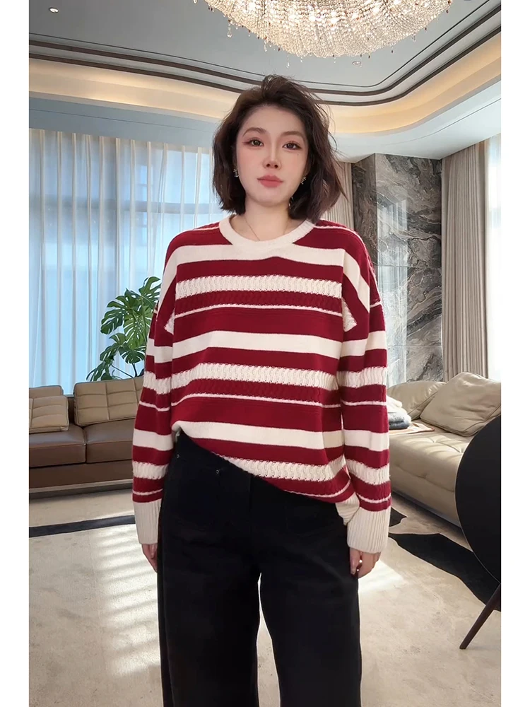 Light Cloud Soft Pure Wool Knitted Sweater Water Wave Stripes Loose Fit Long Sve round Ne Regular Thin Autumn Winter
Light Cloud Soft Pure Wool Knitted Sweater Water Wave Stripes Loose Fit Long Sve round Ne Regular Thin Autumn Winter