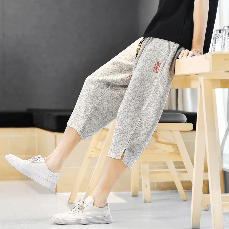 Мужские летние тонкие дышащие повседневные спортивные брюки из смеси льна и хлопка, свободного кроя, прямые, в стиле Харадзюку, с охлаждающим эффектом
Мужские летние тонкие дышащие повседневные спортивные брюки из смеси льна и хлопка, свободного кроя, прямые, в стиле Харадзюку, с охлаждающим эффектом