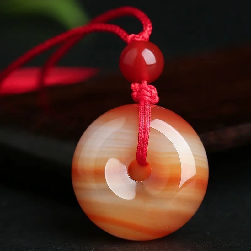 Кулон с пряжкой из натурального агата и мира, украшение из красного нефрита, унисекс, высококачественный светильник, роскошные украшения из халцедона
Кулон с пряжкой из натурального агата и мира, украшение из красного нефрита, унисекс, высококачественный светильник, роскошные украшения из халцедона