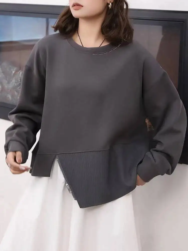 Topstitched Irregular Black Sweatshirt New Round Neck Long Sleeve Women Big Size Fashion Spring Autumn 2026 692Z
Topstitched Irregular Black Sweatshirt New Round Neck Long Sleeve Women Big Size Fashion Spring Autumn 2026 692Z