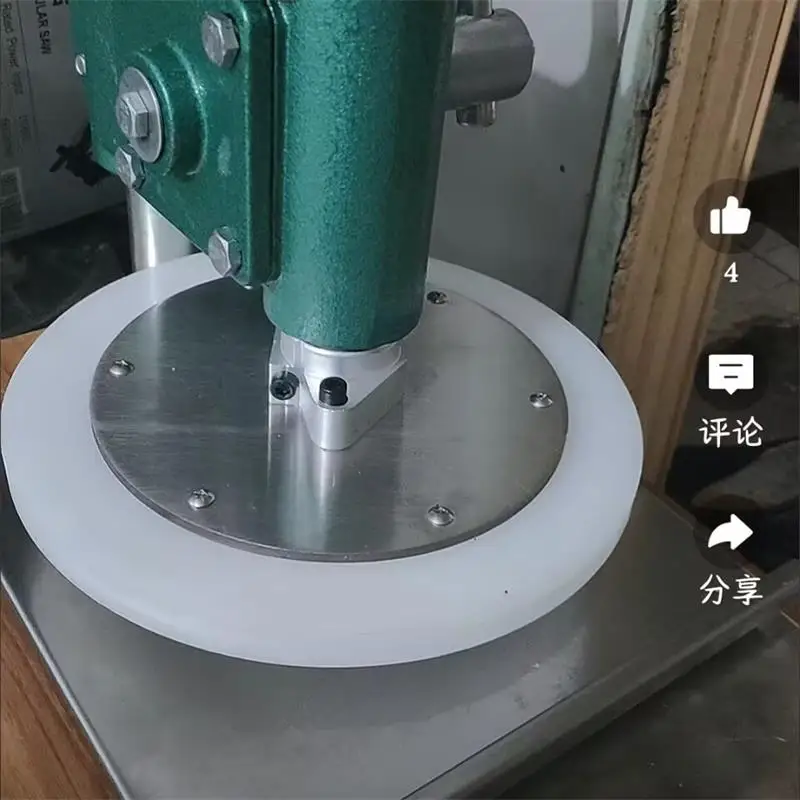 Hand Press Grab Cake Squeezing Machine Manual Dough Round Press Tool Pizza Pastry Pressing Machine Dough
Hand Press Grab Cake Squeezing Machine Manual Dough Round Press Tool Pizza Pastry Pressing Machine Dough
