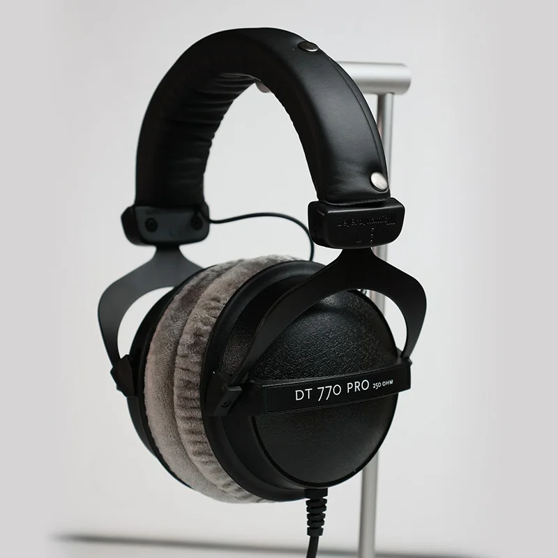 Оригинальные Hi-Fi наушники Beyerdynamic DT770 pro с креплением на голову, профессиональные мониторные наушники vs edifier hifiman
Оригинальные Hi-Fi наушники Beyerdynamic DT770 pro с креплением на голову, профессиональные мониторные наушники vs edifier hifiman