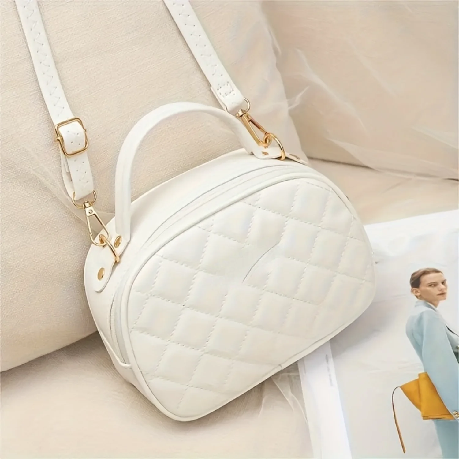 Chic Rhombus Embroidered Crossbody Bag for Girls - Compact Phone & Coin Purse Handbag, Perfect Gift for Any Occasion
Chic Rhombus Embroidered Crossbody Bag for Girls - Compact Phone & Coin Purse Handbag, Perfect Gift for Any Occasion