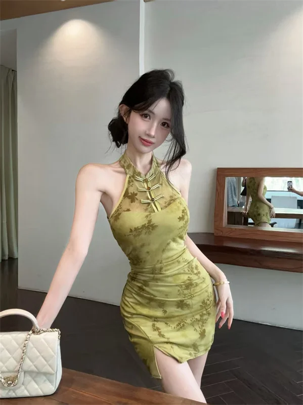 Sexy Mesh New Chinese Style Improved Halter Dress Summer Elegant Beautiful Spicy Girl Wrap around Short Skirt
Sexy Mesh New Chinese Style Improved Halter Dress Summer Elegant Beautiful Spicy Girl Wrap around Short Skirt
