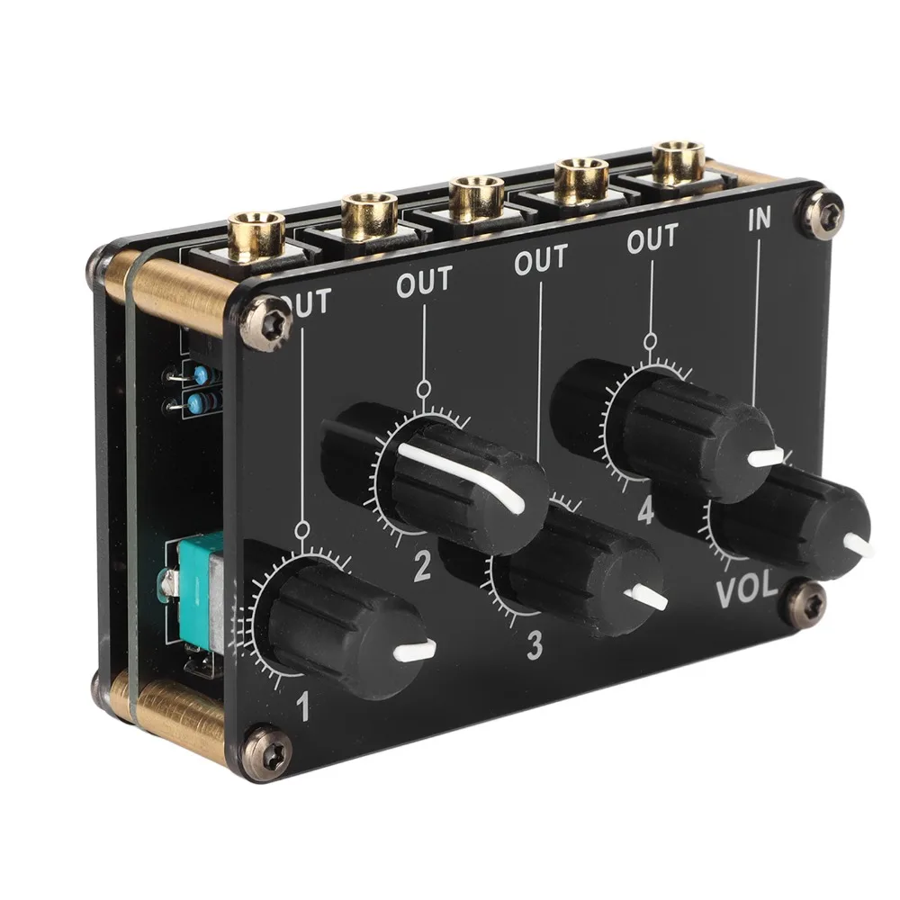 Professional Low Noise Mini Stereo Mixer 1 In 4 Out Volume Controls 4 Channel Line Mixer Audio Mixer Mixing Instrument
Professional Low Noise Mini Stereo Mixer 1 In 4 Out Volume Controls 4 Channel Line Mixer Audio Mixer Mixing Instrument
