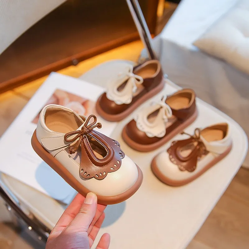Kids Fashion Girls Casual Shoes 2023 Color Matching Bow Lace Drop Shipping Hook & Loop Soft Princess Loafers Simple Non-slip PU
Kids Fashion Girls Casual Shoes 2023 Color Matching Bow Lace Drop Shipping Hook & Loop Soft Princess Loafers Simple Non-slip PU