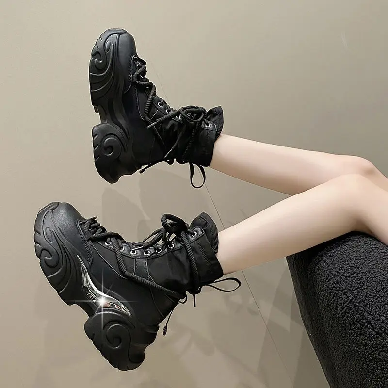 Korean Shoes Women Muffin Thick Bottom Short Boots High Top Casual Luxury Shoes Female Solid Color Lace-up Motorcycle Botas
Korean Shoes Women Muffin Thick Bottom Short Boots High Top Casual Luxury Shoes Female Solid Color Lace-up Motorcycle Botas