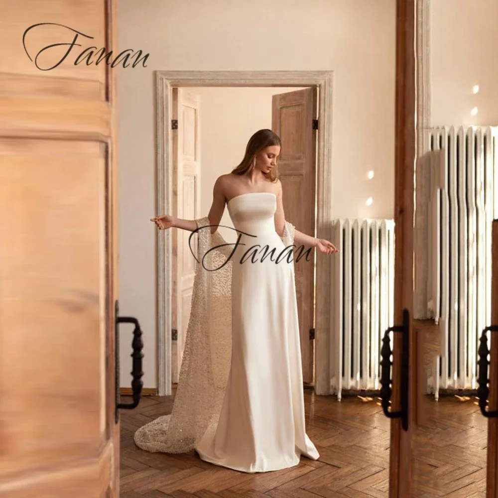 Modern Strapless Sleeveless Bride Dress With Glitter Sequined Tulle Jacket Satin Mermaid Wedding Backless vestido de noiva
Modern Strapless Sleeveless Bride Dress With Glitter Sequined Tulle Jacket Satin Mermaid Wedding Backless vestido de noiva