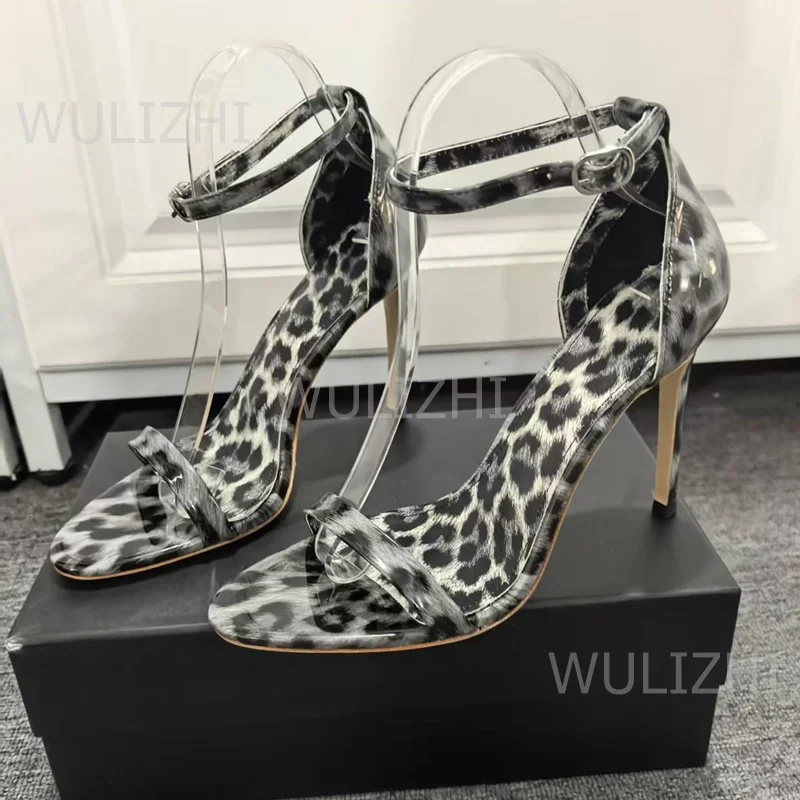 Sexy Black Gray Leopard Print Patent Leather Heels Girls Simple Design Stiletto Heels Red Open Round Colorful Brown Modern Shoes
Sexy Black Gray Leopard Print Patent Leather Heels Girls Simple Design Stiletto Heels Red Open Round Colorful Brown Modern Shoes