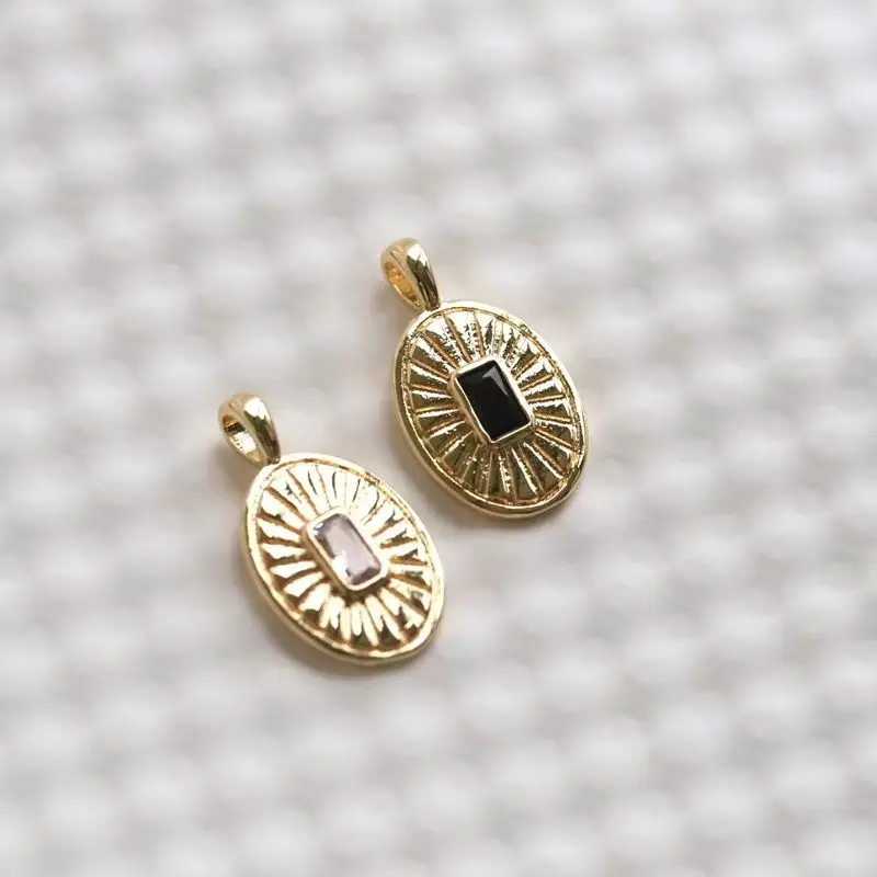 1PCS 12x21mm 14K Gold Color Slightly Inlaid Black White Zircon Ins Style Oval Brand Pendant DIY Handmade Charm Accessories
1PCS 12x21mm 14K Gold Color Slightly Inlaid Black White Zircon Ins Style Oval Brand Pendant DIY Handmade Charm Accessories