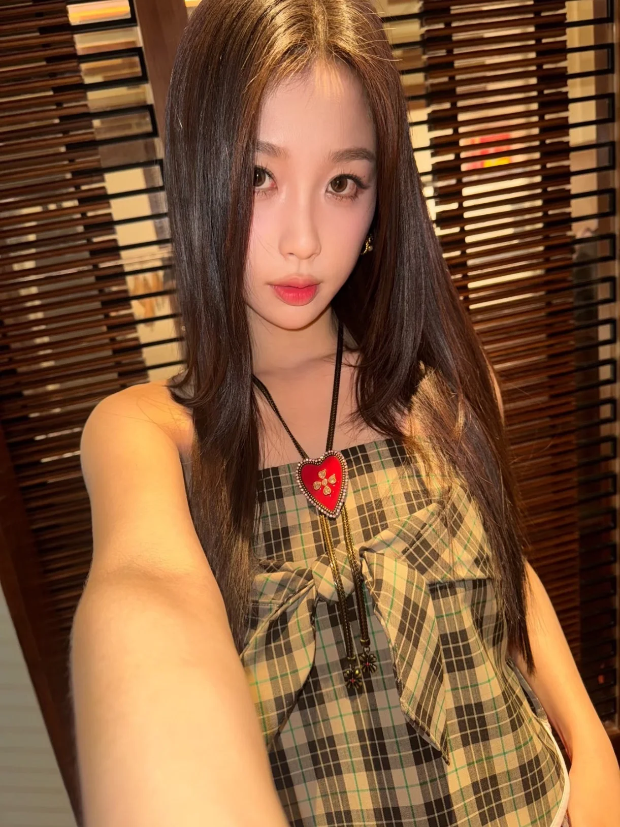 Hua Shanghai 25ss New Nice Holiday Strapless Vest Sweet And Spicy Sleeveless Marche Women's Outerwear Regular Length
Hua Shanghai 25ss New Nice Holiday Strapless Vest Sweet And Spicy Sleeveless Marche Women's Outerwear Regular Length