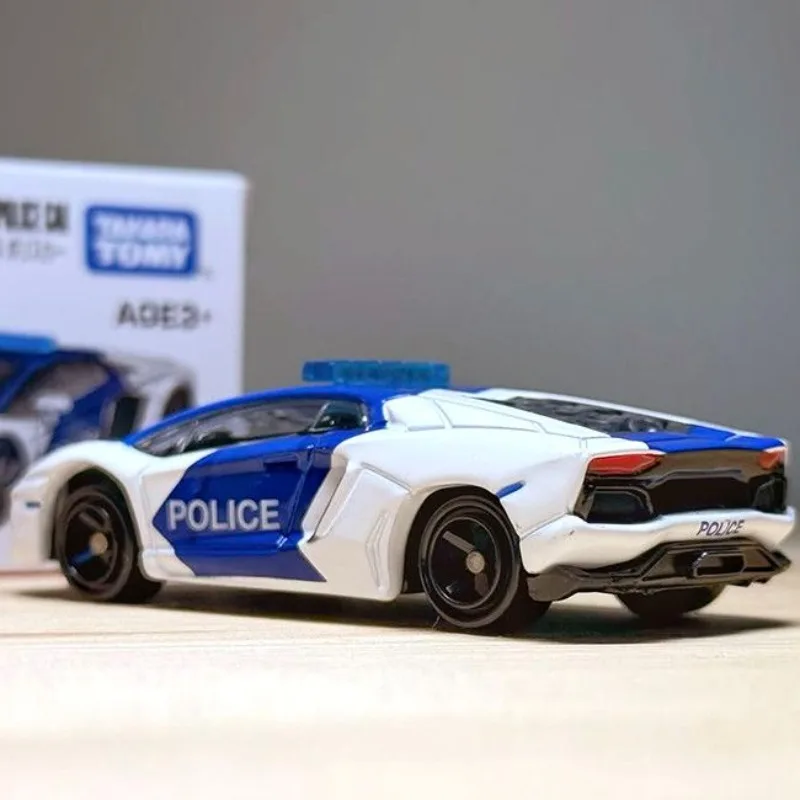TAKARA TOMY Diecast Alloy Car Model 92 Lamborghini LP700-4 Police Car Toy for Boys Collection
TAKARA TOMY Diecast Alloy Car Model 92 Lamborghini LP700-4 Police Car Toy for Boys Collection