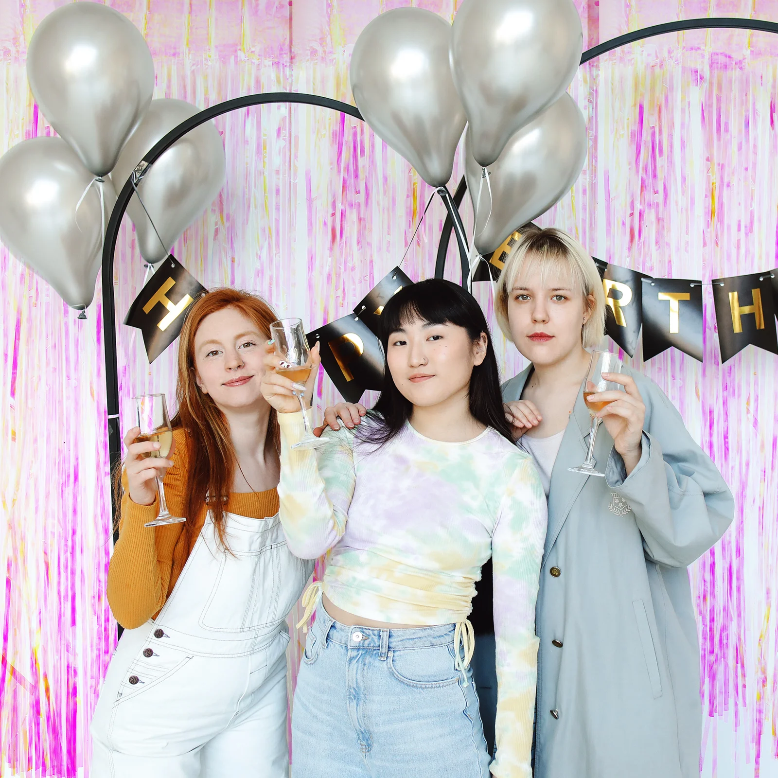 3 Pcs Rainbow Foil Fringe Curtains Plastic Streamer Tassel Backdrop Decor Bedroom Living Room Party Photo Props Gifts
3 Pcs Rainbow Foil Fringe Curtains Plastic Streamer Tassel Backdrop Decor Bedroom Living Room Party Photo Props Gifts