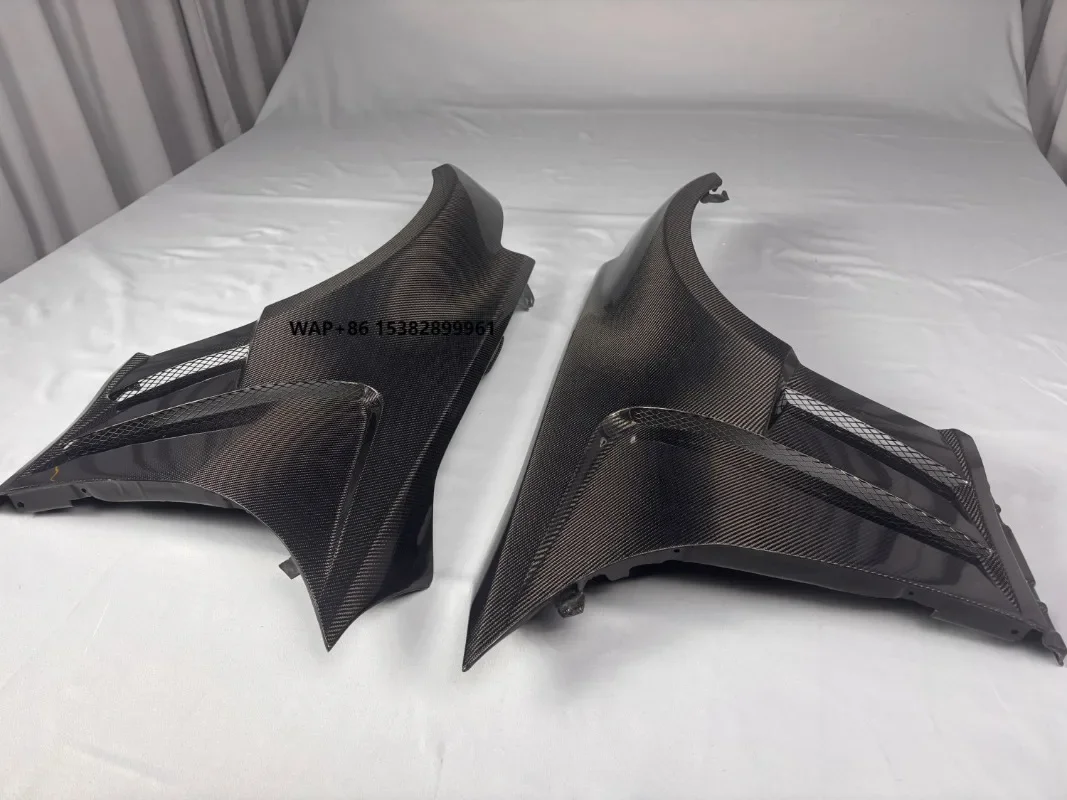 Carbon Fiber Dual Fender Panels for 2004-2009 Vehicles
Carbon Fiber Dual Fender Panels for 2004-2009 Vehicles