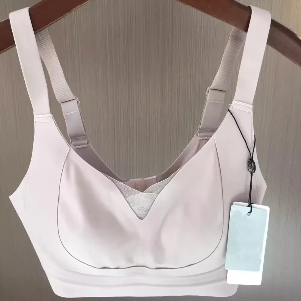 Ladies Adjustable Soft Support Bra No Steel Ring Gathered Lift Jelly Strip Double Layered V-Neck Home Comfort Underwear
Ladies Adjustable Soft Support Bra No Steel Ring Gathered Lift Jelly Strip Double Layered V-Neck Home Comfort Underwear