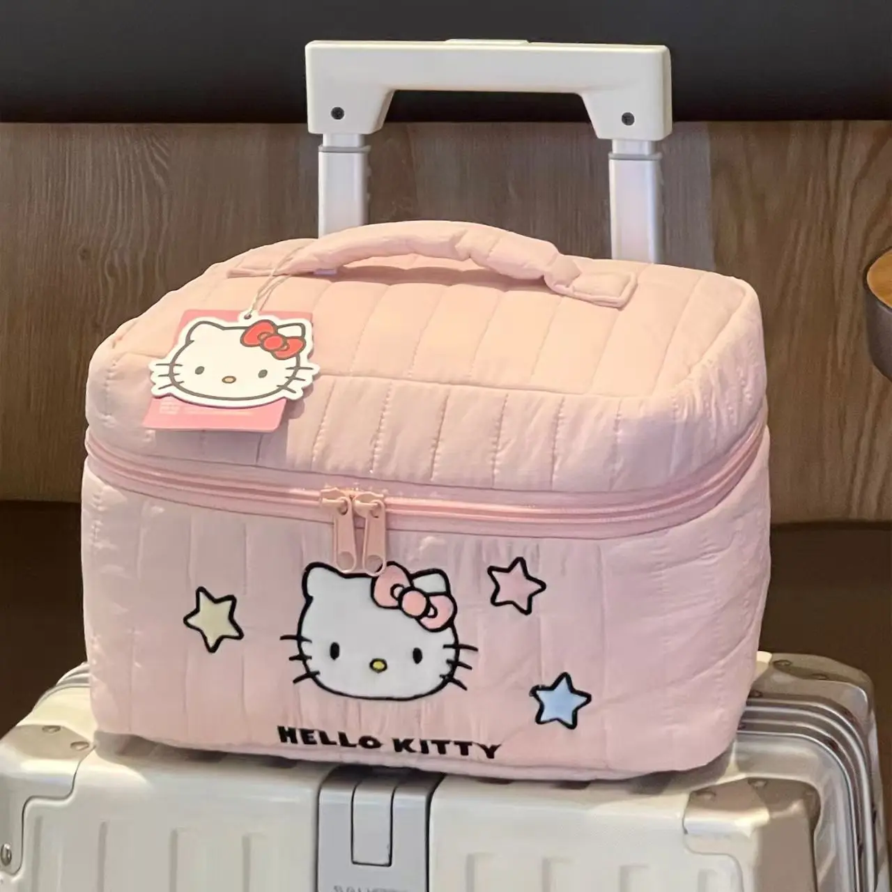 Sanrio Cute Kitty Bags Makeup Bag Large Travel Storage Makeup Bag Women Summer Bags
Sanrio Cute Kitty Bags Makeup Bag Large Travel Storage Makeup Bag Women Summer Bags