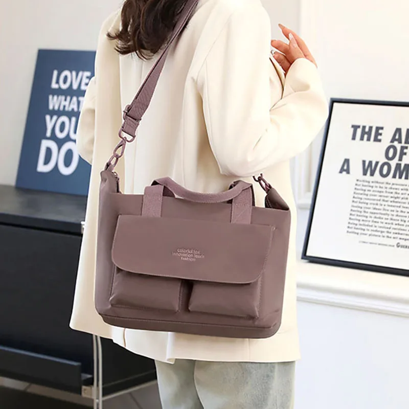 Lightweight Crossbody Bags Large Capacity Nylon Shoulder Bag Leisure Commuter Handbag Female Travel Tote Portable Satchel Pack
Lightweight Crossbody Bags Large Capacity Nylon Shoulder Bag Leisure Commuter Handbag Female Travel Tote Portable Satchel Pack