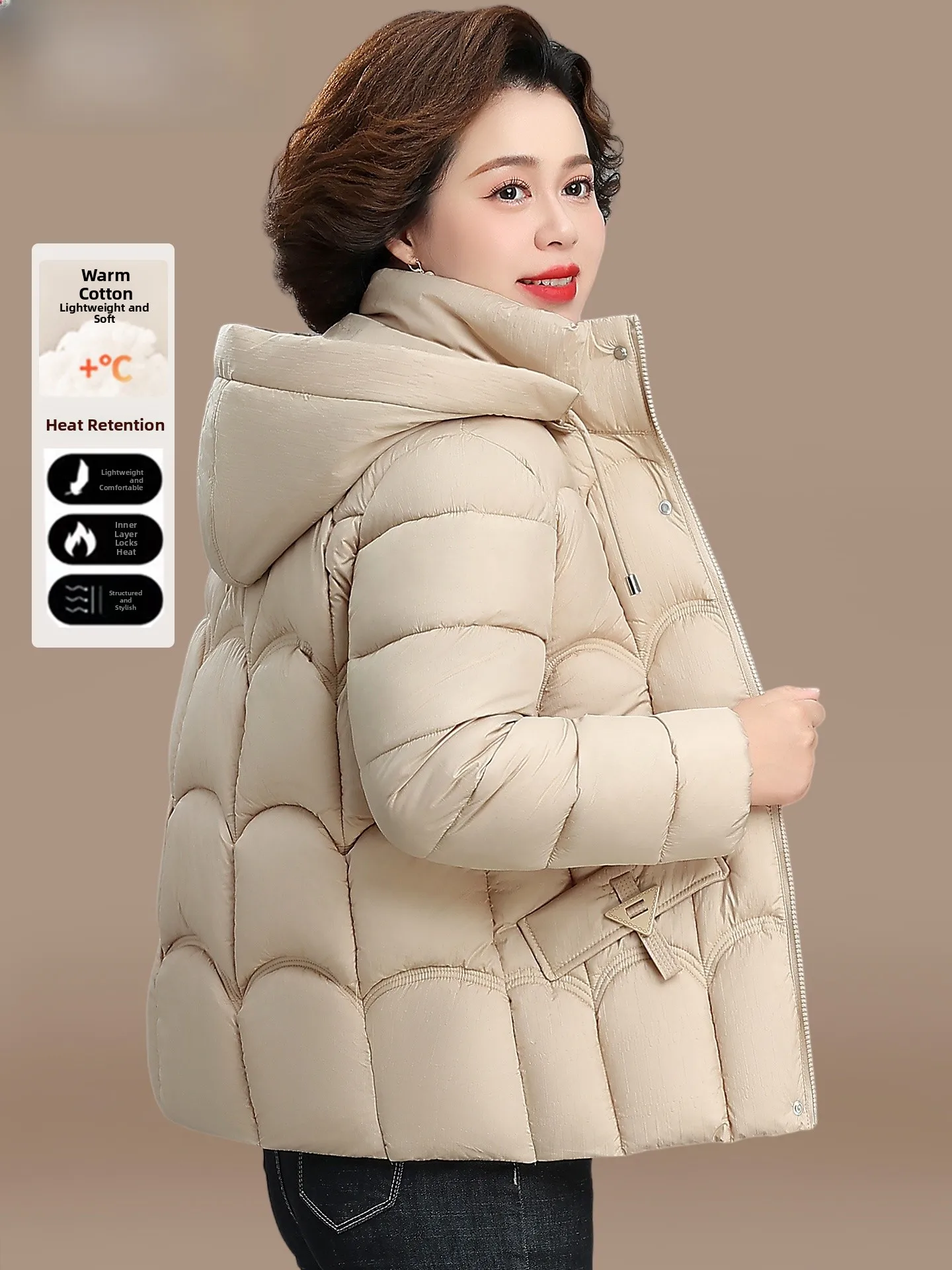 Зимняя короткая пуховая куртка для женщин старше 50 лет, теплая, модная, свободного кроя, с наполнителем из полиэфирного волокна и хлопка, с капюшоном.
Зимняя короткая пуховая куртка для женщин старше 50 лет, теплая, модная, свободного кроя, с наполнителем из полиэфирного волокна и хлопка, с капюшоном.