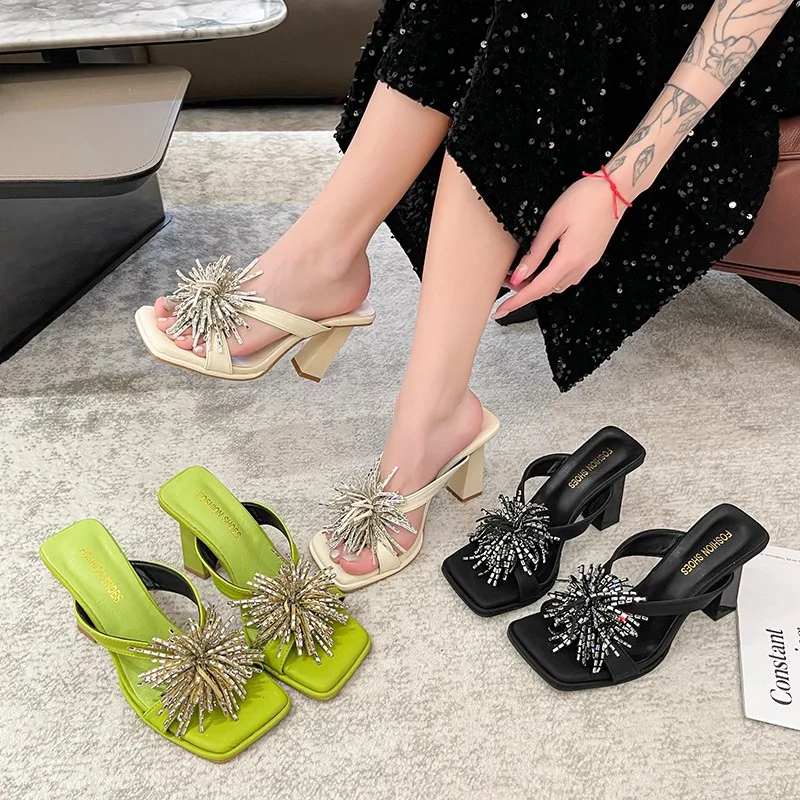 Round Toe Lace-Up Women's Sneakers 2026 Spring Cutout Breathable Woven Casual Single Shoes
Round Toe Lace-Up Women's Sneakers 2026 Spring Cutout Breathable Woven Casual Single Shoes